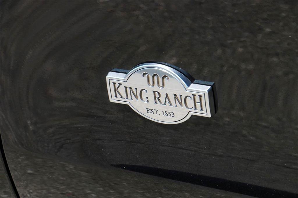 new 2025 Ford Expedition car, priced at $79,800