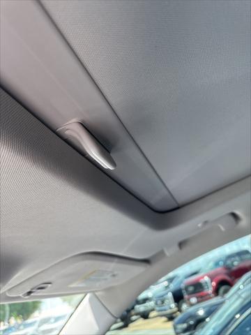 used 2018 Chevrolet Traverse car, priced at $20,995