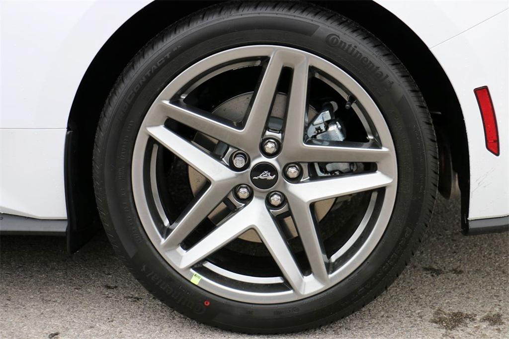 new 2025 Ford Mustang car, priced at $31,077