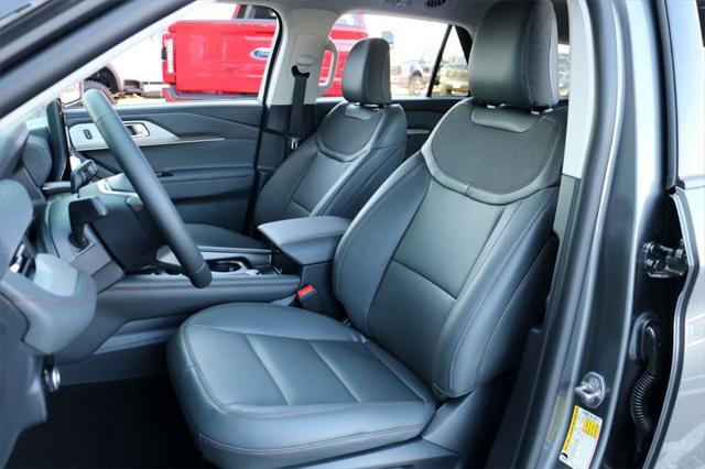 new 2025 Ford Explorer car, priced at $38,160