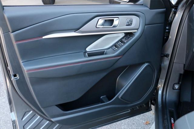 new 2025 Ford Explorer car, priced at $54,687