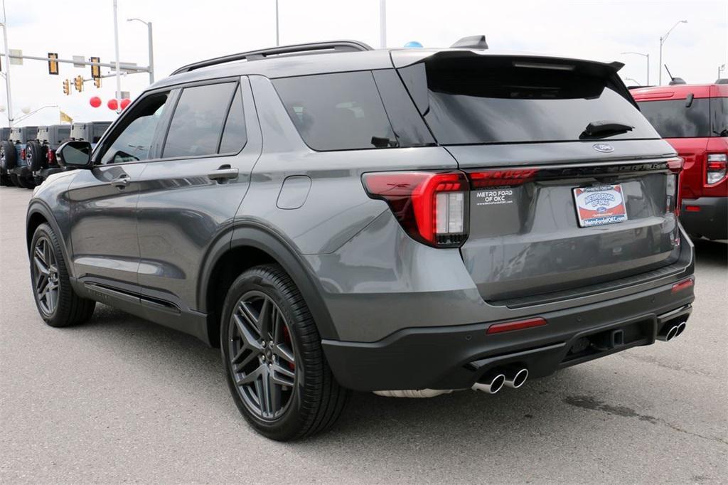 new 2025 Ford Explorer car, priced at $54,687