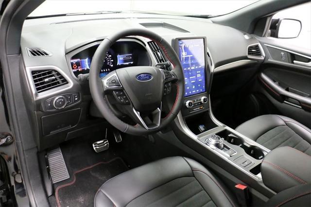 new 2023 Ford Edge car, priced at $33,210