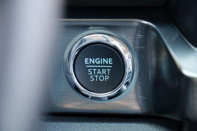 new 2025 Ford F-250 car, priced at $74,992