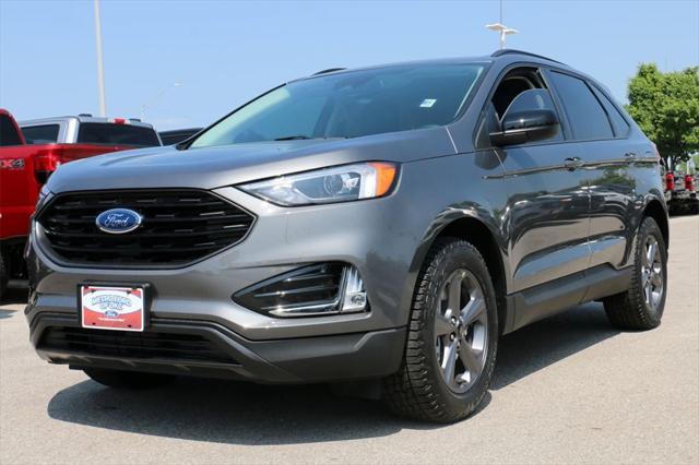 new 2024 Ford Edge car, priced at $33,805