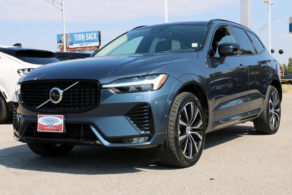 used 2024 Volvo XC60 car, priced at $32,200