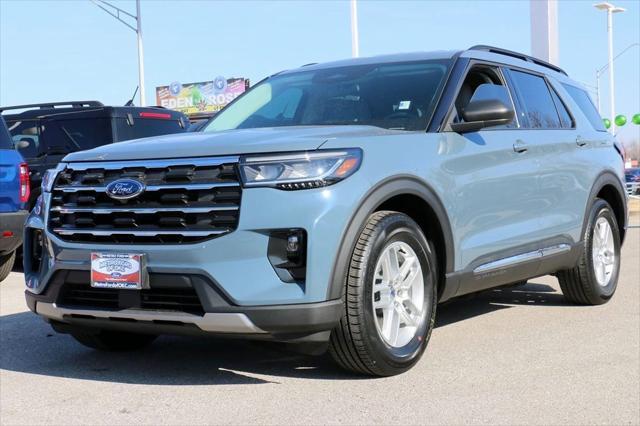 new 2025 Ford Explorer car, priced at $40,305