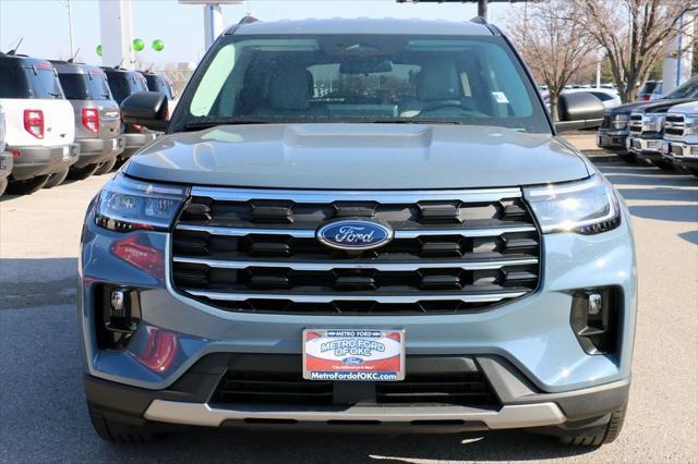 new 2025 Ford Explorer car, priced at $40,305