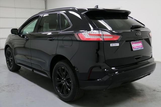 new 2024 Ford Edge car, priced at $30,920