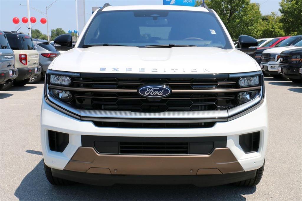 new 2025 Ford Expedition Max car, priced at $85,165