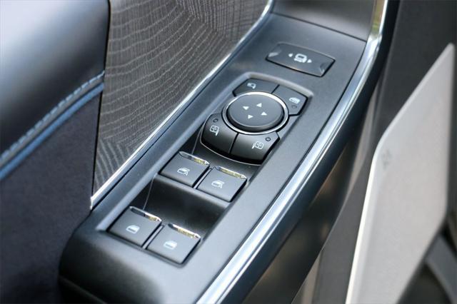 new 2025 Ford F-250 car, priced at $90,575