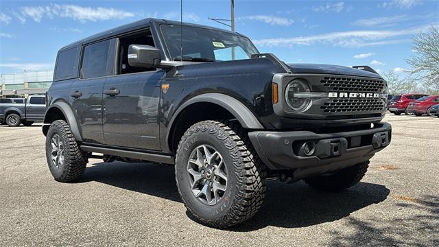 new 2025 Ford Bronco car, priced at $60,931