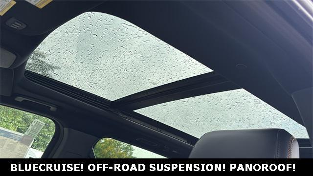 new 2025 Ford Expedition car, priced at $85,875