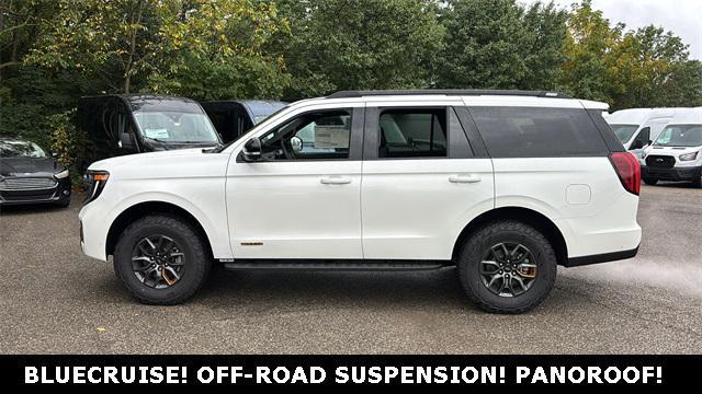 new 2025 Ford Expedition car, priced at $85,875