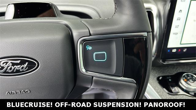 new 2025 Ford Expedition car, priced at $85,875