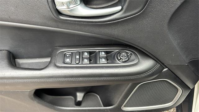 used 2018 Jeep Compass car, priced at $16,477