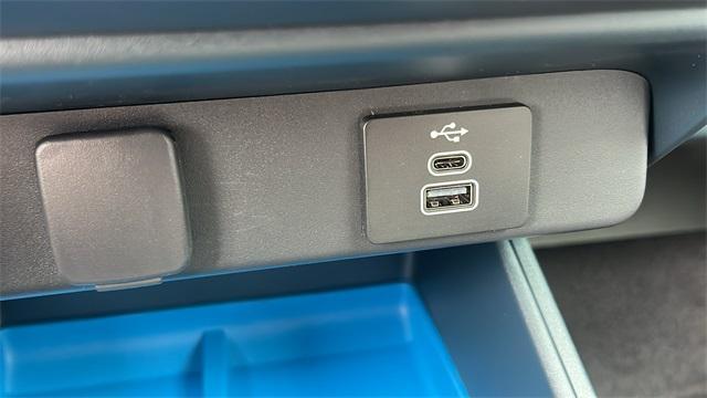 new 2025 Ford Maverick car, priced at $35,464