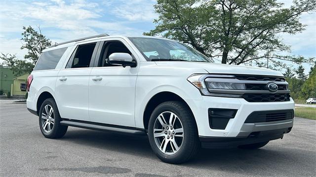 new 2024 Ford Expedition car, priced at $69,104