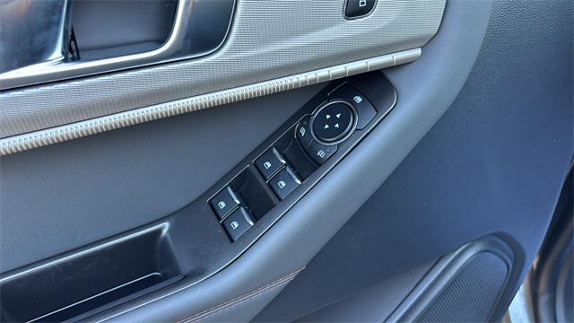 new 2025 Ford Explorer car, priced at $40,645