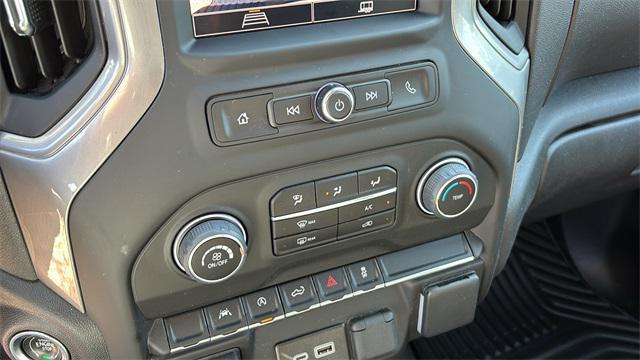 used 2024 Chevrolet Silverado 1500 car, priced at $40,824