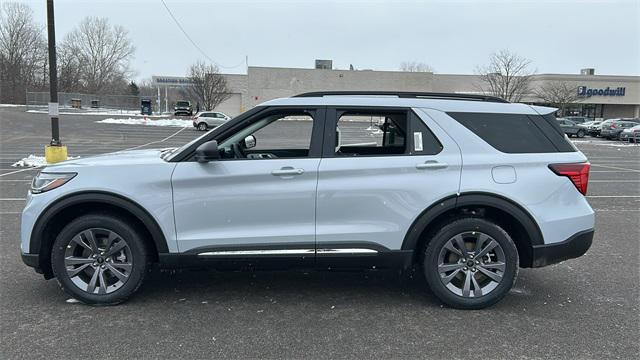 new 2025 Ford Explorer car, priced at $49,900