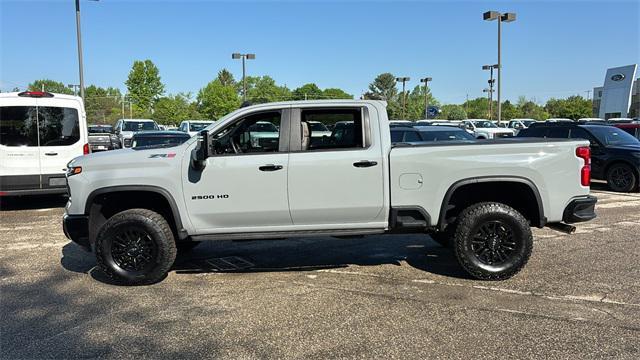 used 2024 Chevrolet Silverado 2500 car, priced at $75,221
