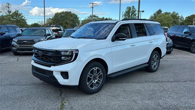 new 2025 Ford Expedition car, priced at $72,885