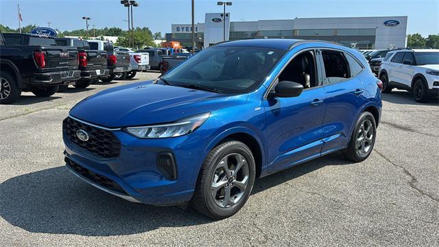 used 2023 Ford Escape car, priced at $22,568