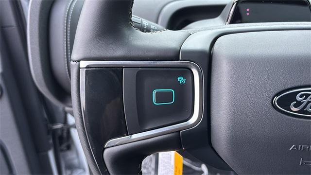 new 2025 Ford Expedition car, priced at $81,773