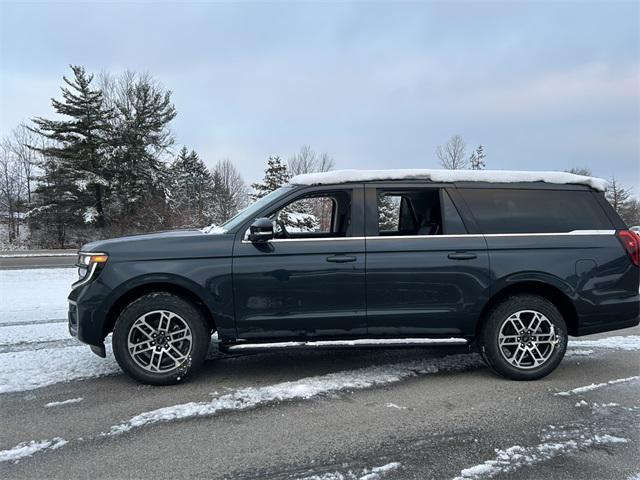 new 2025 Ford Expedition Max car, priced at $76,495