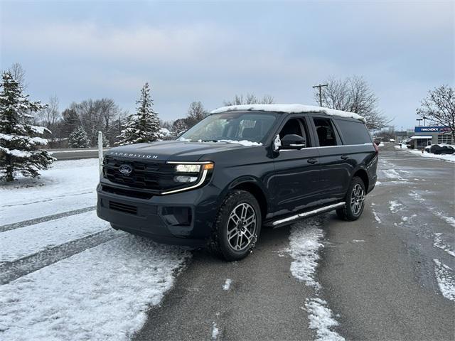 new 2025 Ford Expedition Max car, priced at $76,495