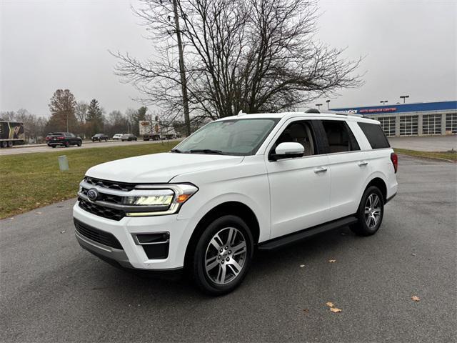 used 2024 Ford Expedition car, priced at $56,347