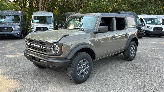 new 2025 Ford Bronco car, priced at $45,352