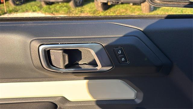 new 2025 Ford Bronco car, priced at $47,594