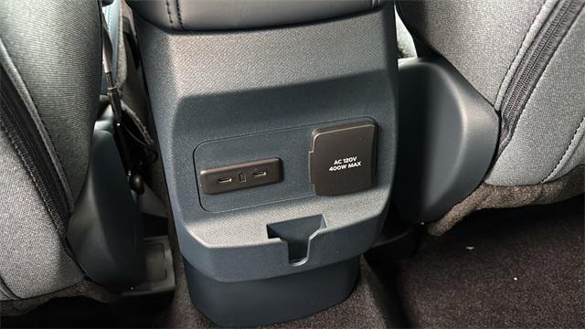 new 2025 Ford Maverick car