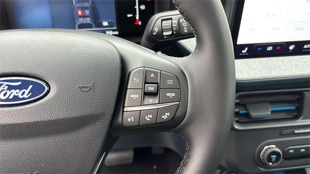 new 2025 Ford Maverick car