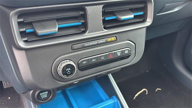new 2025 Ford Maverick car