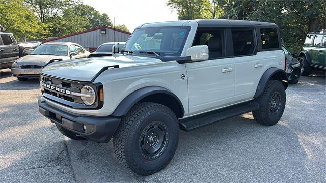 new 2025 Ford Bronco car, priced at $60,486