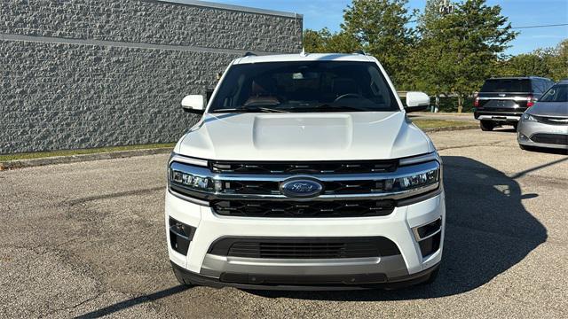 used 2024 Ford Expedition car, priced at $59,355
