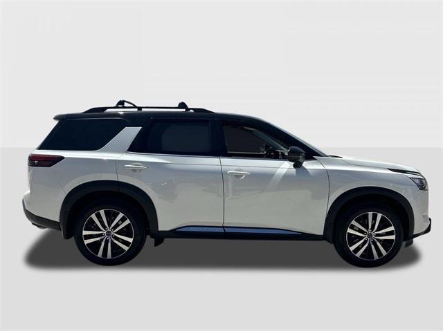 new 2024 Nissan Pathfinder car, priced at $47,510