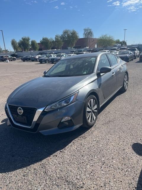 used 2020 Nissan Altima car, priced at $18,099