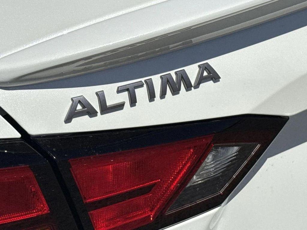 new 2025 Nissan Altima car, priced at $27,836