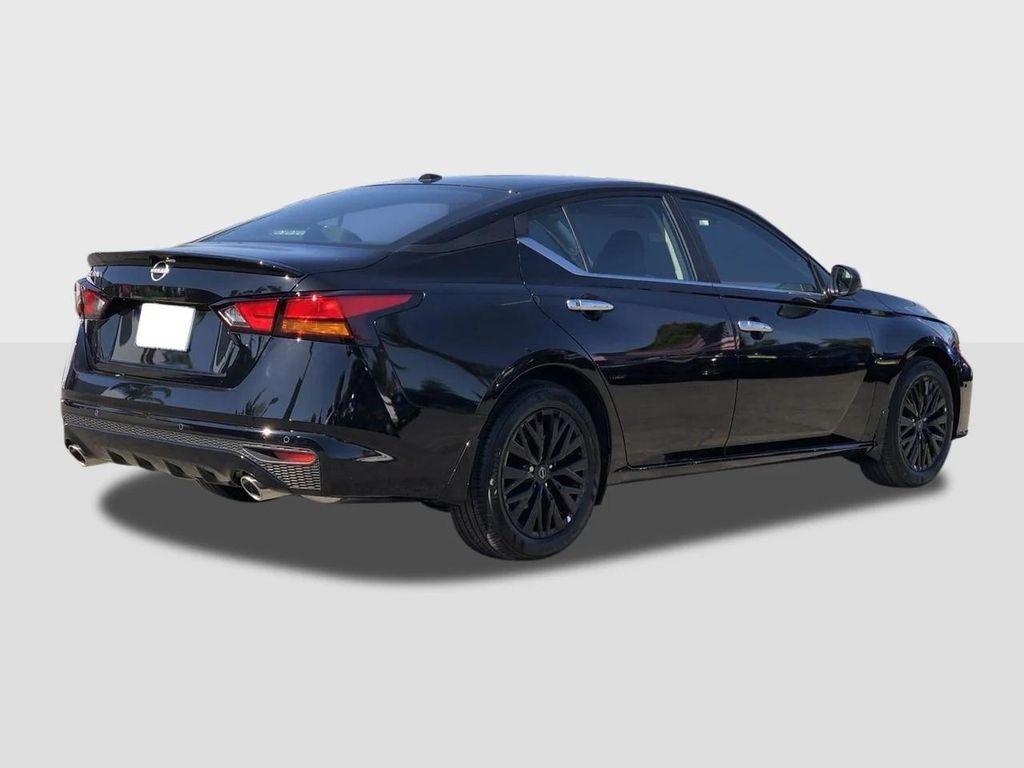 new 2025 Nissan Altima car, priced at $27,786