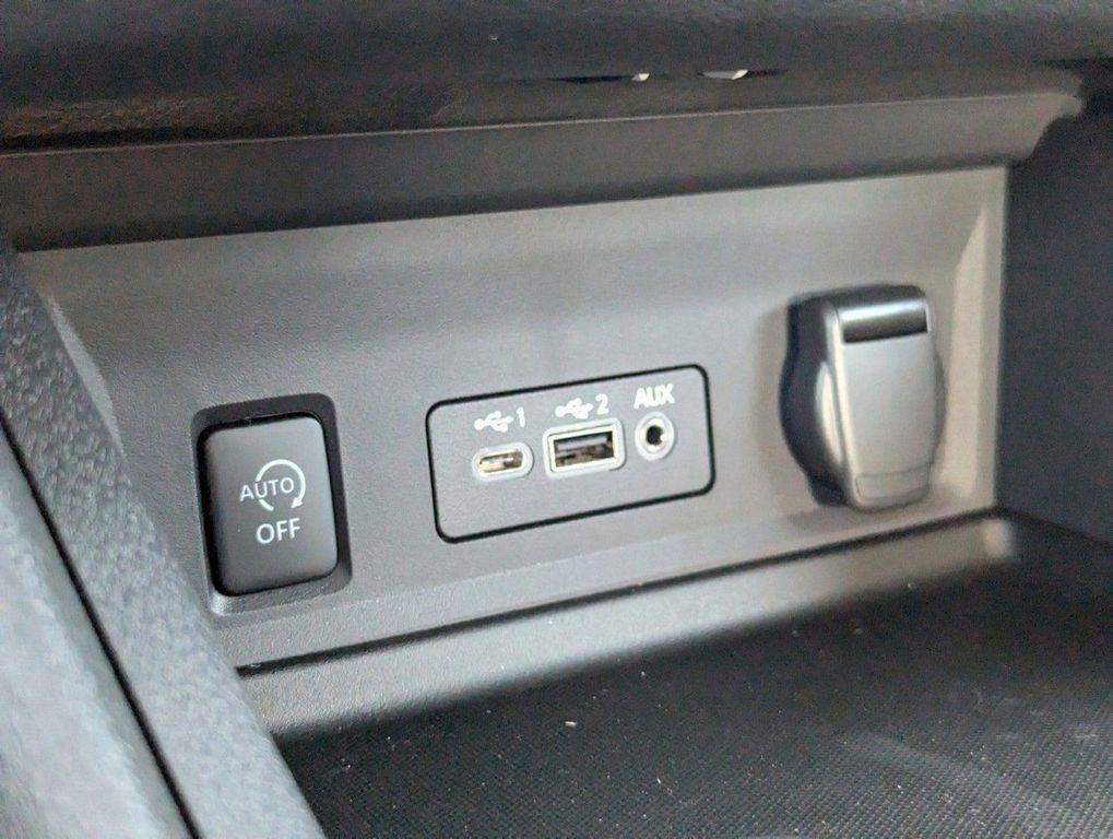 new 2025 Nissan Sentra car, priced at $21,106