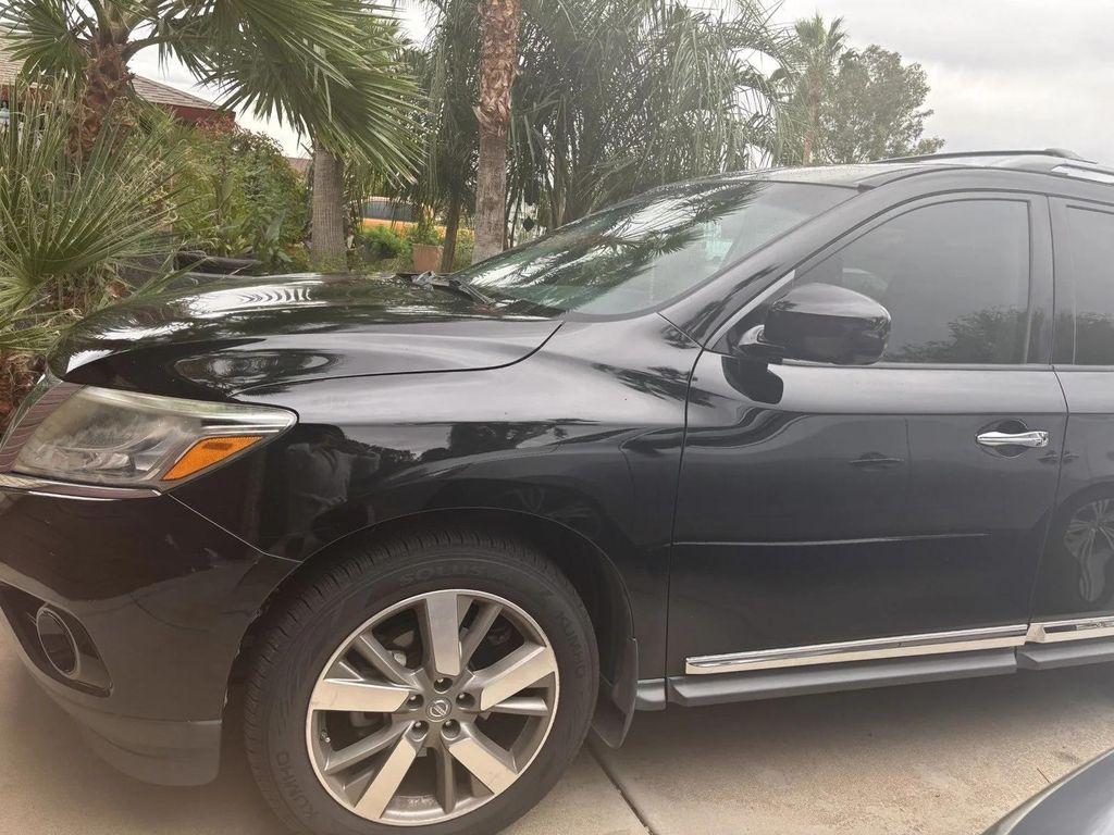 used 2014 Nissan Pathfinder car, priced at $9,260