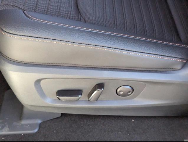 new 2025 Nissan Pathfinder car