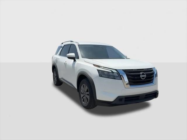 new 2025 Nissan Pathfinder car, priced at $38,272