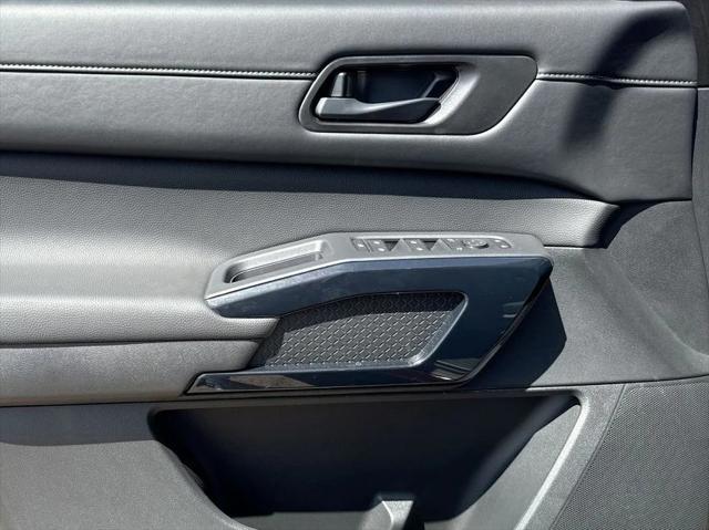 new 2025 Nissan Pathfinder car, priced at $37,572