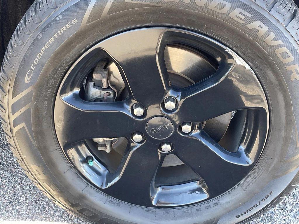 used 2012 Jeep Grand Cherokee car, priced at $9,987