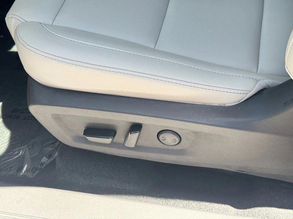 new 2025 Nissan Murano car, priced at $42,907